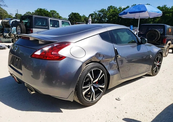 Nissan 370 Z cena 53000 przebieg: 72200, rok produkcji 2019 z Pisz małe 46